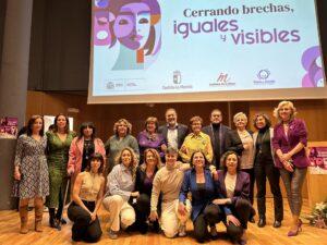 El Instituto Cervantes aborda su transformación tecnológica y los retos de la enseñanza del español en Toledo