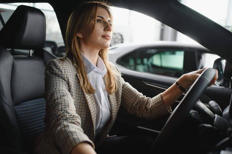 Compramos Tu Siniestro y su servicio de tasación de coches cualquier estado