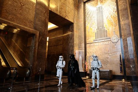 Empire State Building Lucasfilm Photo Opps (DAY)