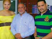 Coronaron show 'mal gusto'