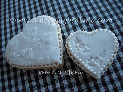 Galletas decoradas..corazones.blanco total!!