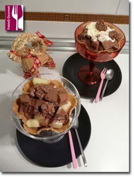 Helado de chocolate, melón con snaxs y vainilla.