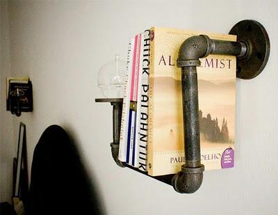 tuberia_estante_lampara Decora por un tubo