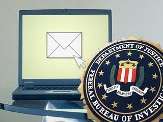 La Oficina Federal de Investigacion de los Estados Unidos (FBI) quiere controlar facebook, twitter  y otras redes sociales.