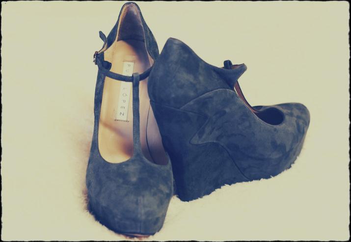 New in: Grey wedges