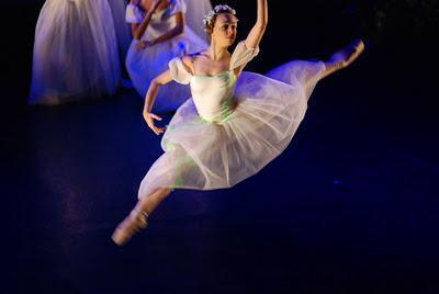 Pretty Things on Sunday