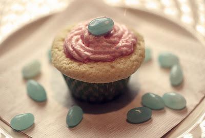 Pretty Things on Sunday