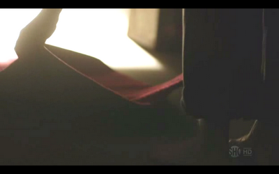 8 ESCENAS; SERIES DE TELEVISIÓN (III)