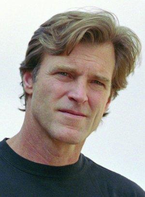 John Lee Hancock firma para adaptar The Partner