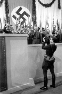 El Führer conmemora el IX Aniversario del Ascenso al Poder del NSDAP - 30/01/1942.