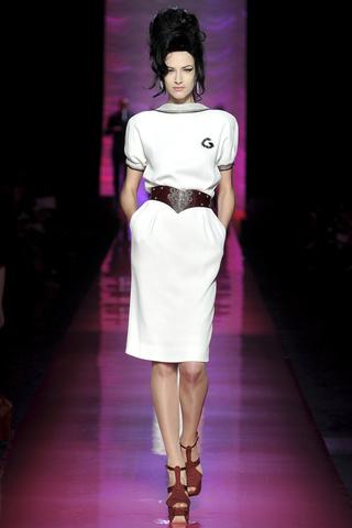 JEAN PAUL GAULTIER Alta Costura primavera verano 2012 en memoria a Amy Winehouse