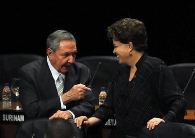 Dilma Rousseff llega a La Habana para iniciar su primera gira internacional de 2012