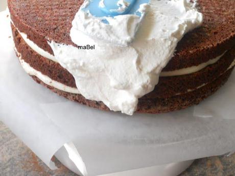 Decorar una tarta con rosas Decorar una tarta con rosas