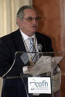 Fallece Rafael Díaz Mantis, que fue presidente del COF de Huelva durante 25 años