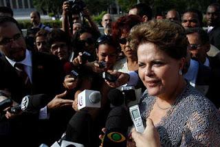 Presidenta de Brasil rinde honores a José Martí [+ fotos]