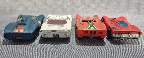 Cuatro autos de carrera de mi infancia de tres marcas diferentes