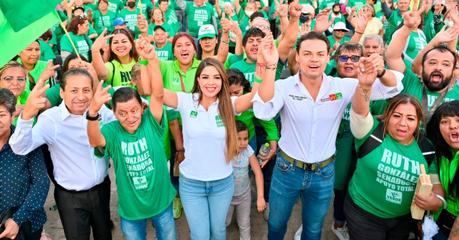 Ruth González Silva comprometida con erradicar la marginación en colonias de San Luis Potosí