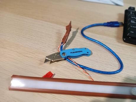 Cómo añadir una luz antifatiga a nuestro monitor Cómo añadir una luz antifatiga a nuestro monitor