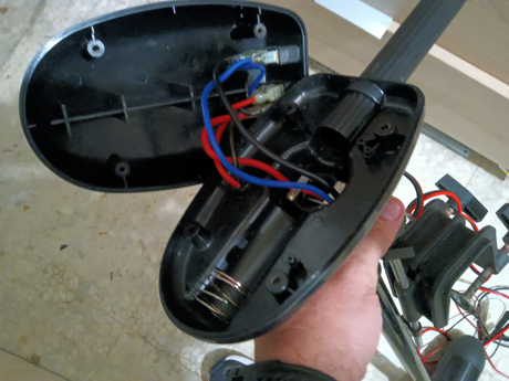 Trucos sencillos para reparar un motor fueraborda eléctrico Sevylor