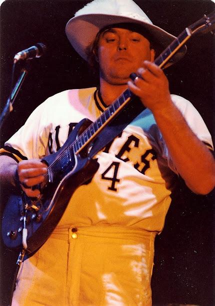 Efemérides del Rock y Heavy Metal: Que pasó un 02 de Abril