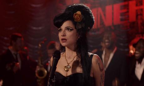 Ya-esta-aqui-el-primer-trailer-de-la-nueva-biopic-de-Amy-Winehouse