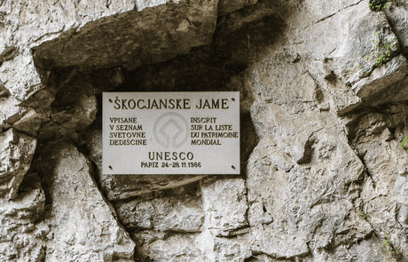 Explora las Maravillas de Cuevas de Skocjan