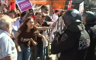 ¿Y ahora, quién podrá defendernos? ¿Y ahora, quién podrá defendernos?