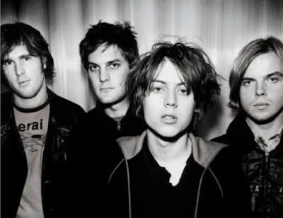 The Vines - Outtathaway! (2002)