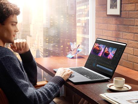 Knox: La evolución en ciberseguridad y protección de datos incluida en el nuevo Galaxy Book4 GB42024_Lifestyle_Ultra_015