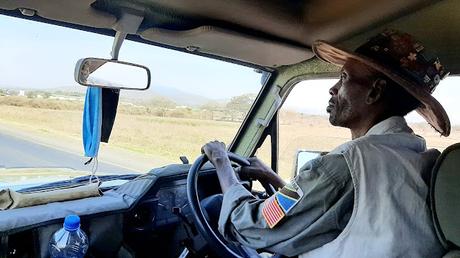 TANZANIA: EL PARQUE NACIONAL DE TARANGIRE TANZANIA: EL PARQUE NACIONAL DE TARANGIRE