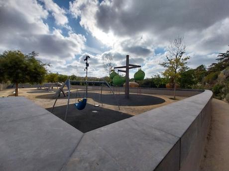 Paseando Por El Parque Central (Valencia)