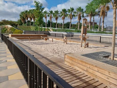 Paseando Por El Parque Central (Valencia)