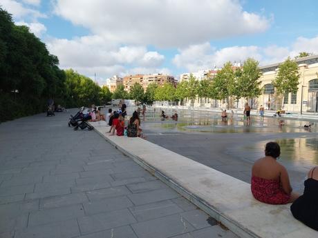 Paseando Por El Parque Central (Valencia)