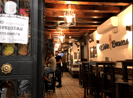 Donde comer bien y barato en Granada: Guía de Restaurantes Económicos Donde comer bien y barato en Granada