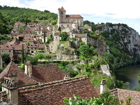 Las 21 cosas increíbles que hacer en Occitania Pueblo Francia 14, Saint Cirq Lapopie
