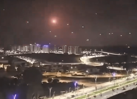 Tensión en Medio Oriente: Irán Lanza Ataque con Drones hacia Israel