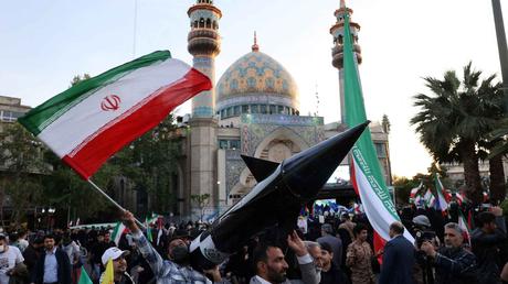 Irán avisa a los países que crucen los «límites» para ayudar a Israel: «Les cortaremos las piernas»