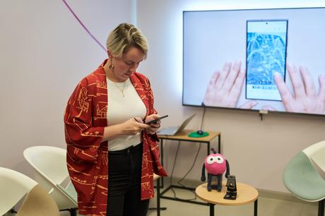 Expertos en IA testearon el Galaxy S24 Ultra en laboratorio DSC09146