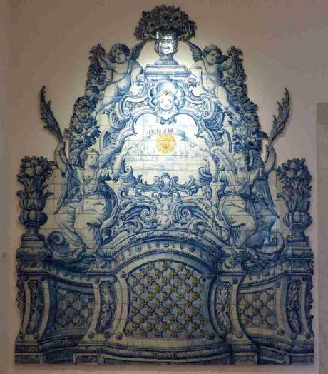Ocho siglos de azulejos en Estremoz