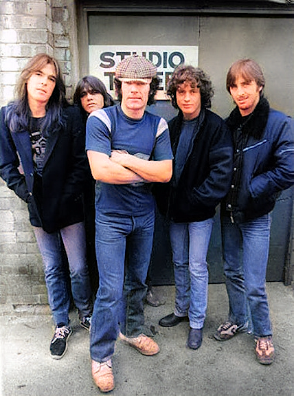 Efemérides del Rock y Heavy Metal: Que pasó un 19 de Abril