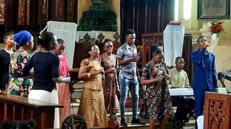 ZANZÍBAR : EN LA CIUDAD DE PIEDRA ZANZÍBAR : EN LA CIUDAD DE PIEDRA