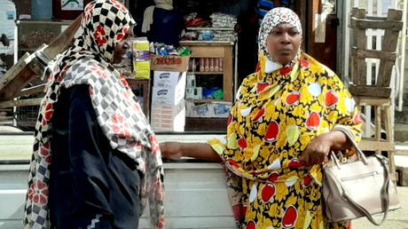 ZANZÍBAR : EN LA CIUDAD DE PIEDRA ZANZÍBAR : EN LA CIUDAD DE PIEDRA