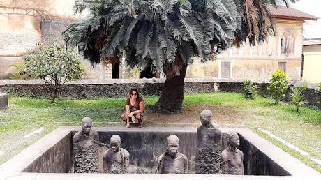 ZANZÍBAR : EN LA CIUDAD DE PIEDRA ZANZÍBAR : EN LA CIUDAD DE PIEDRA