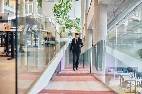 KCram Solutions ofrece soluciones tecnológicas disruptivas para diferenciarse en mercados competitivos KCram Solutions ofrece soluciones tecnológicas disruptivas para diferenciarse en mercados competitivos