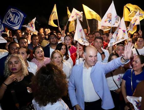 Inicia campaña Enrique Galindo destacando avances en seguridad de San Luis Potosí