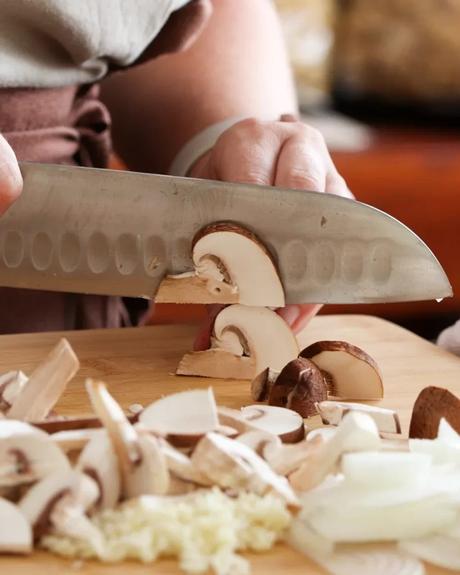 Pasta con Hongos cortar portobello