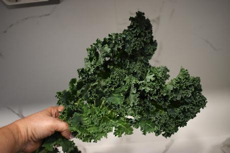 Chips de Kale con parmesano Chips de Kale con parmesano