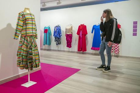 Agatha Ruiz de la Prada Ilumina Zaragoza con su Exposición en el Patio de la Infanta