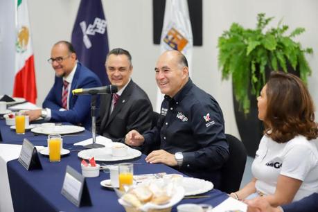 Notarios potosinos respaldan la reelección de Enrique Galindo Ceballos por avances en la administración municipal