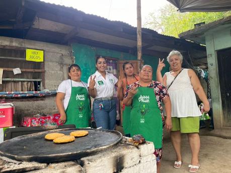 Roxanna Hernández promete transformación y apoyo al campo en su campaña por el Distrito XIV